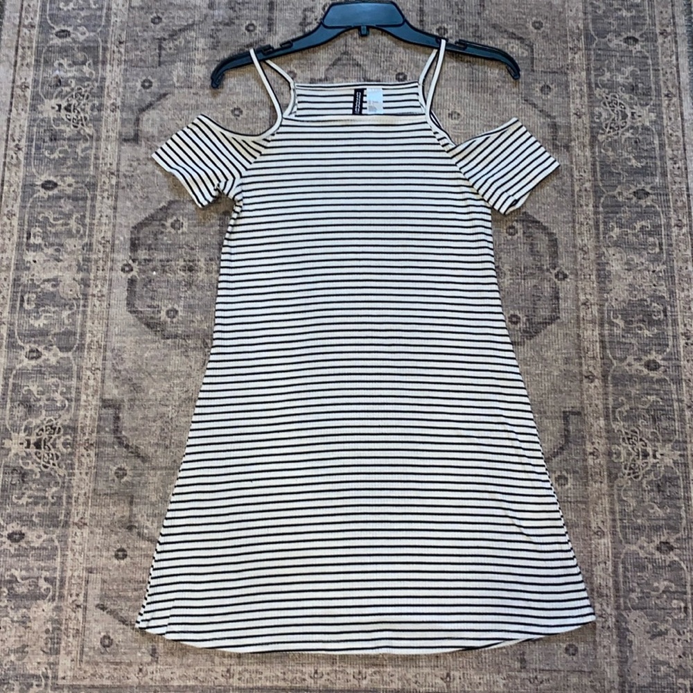 H&M • Black & White Striped Cold Shoulder Dress